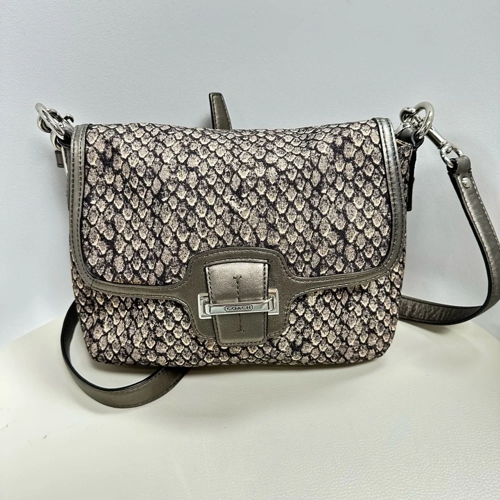 👜 Coach Snakeskin Print Flap Crossbody Bag